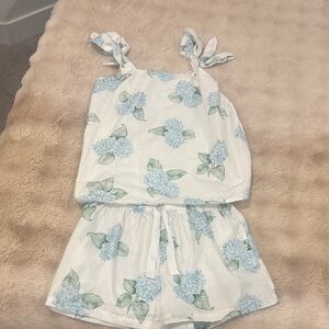 Floral Beach/Lounge Set - White and Blue